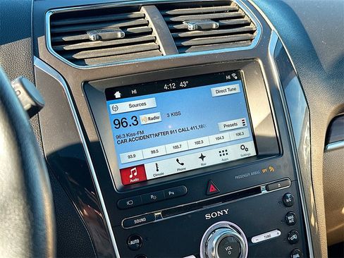 Certified 2017 Ford Explorer Limited w/ Equipment Group 301A image 13