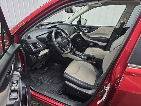 Used 2022 Subaru Forester Limited image 29