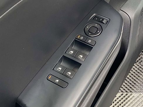 New 2026 Kia K4 LX image 18