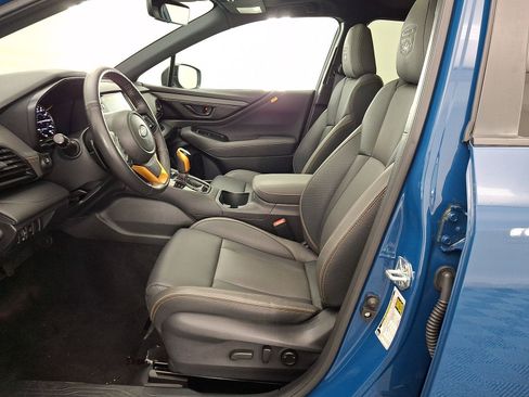 Used 2025 Subaru Outback Wilderness AWD/4WD image 3