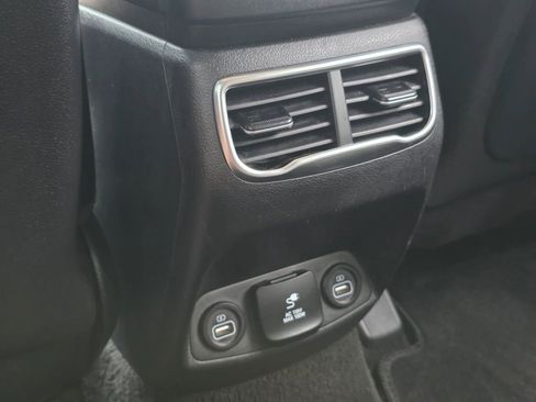 Used 2022 Hyundai Santa Fe Limited FWD image 31