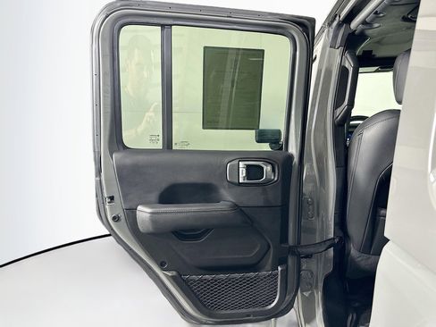 Used 2022 Jeep Wrangler Sahara w/ Cold Weather Group image 25