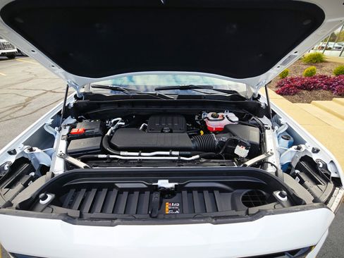 New 2026 GMC Sierra 1500 Elevation image 3