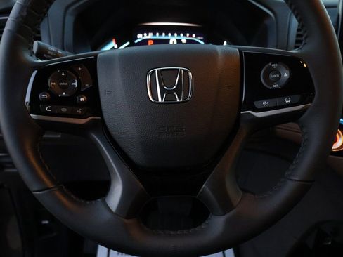 Used 2022 Honda Odyssey Touring image 32