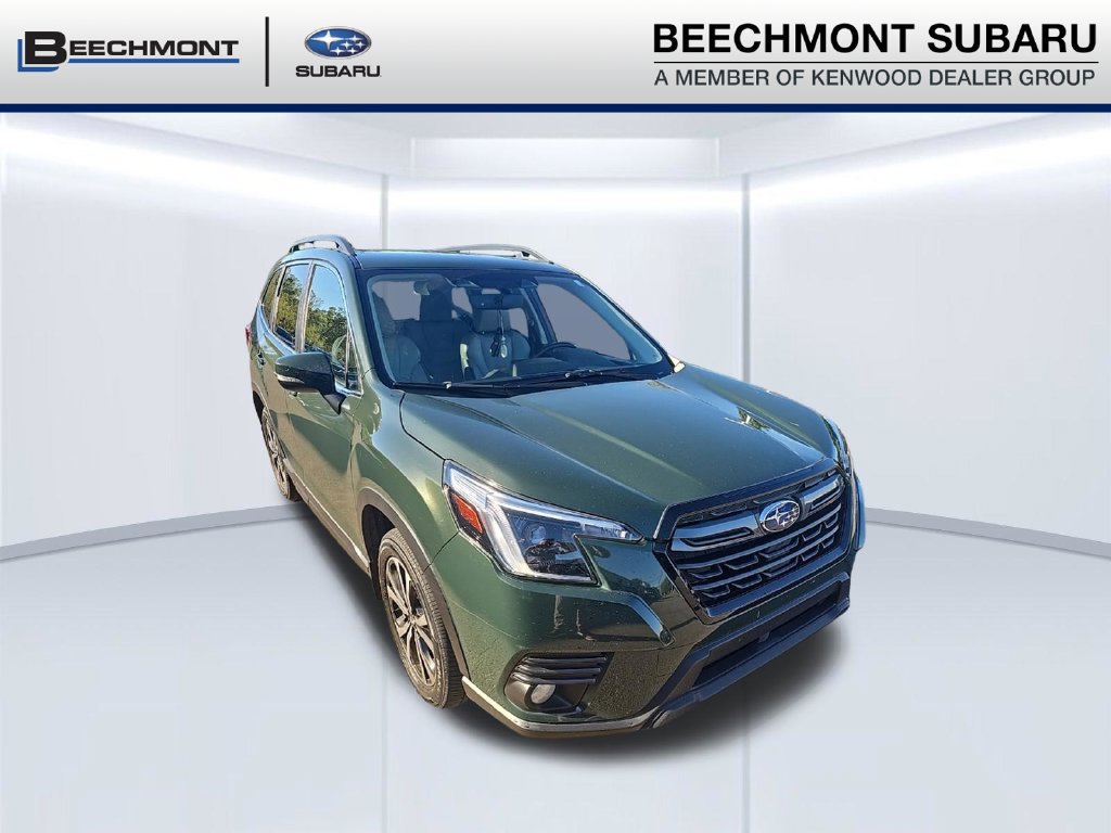 Used 2023 Subaru Forester Limited AWD/4WD image 1