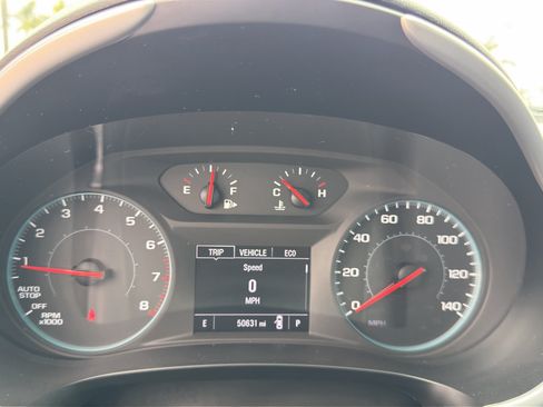 Used 2023 Chevrolet Malibu LT FWD image 11