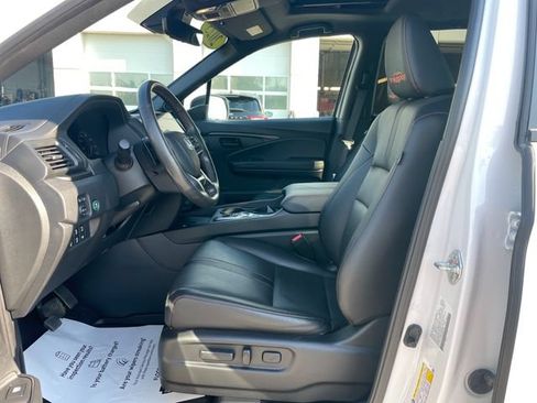 Used 2025 Honda Ridgeline TrailSport image 19