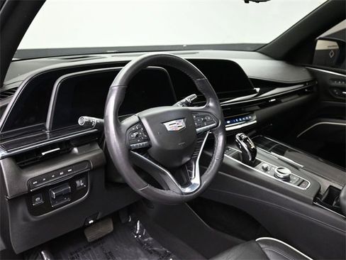 Used 2021 Cadillac Escalade Sport image 13