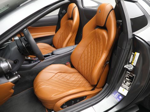 Certified 2021 Ferrari 812 GTS image 15