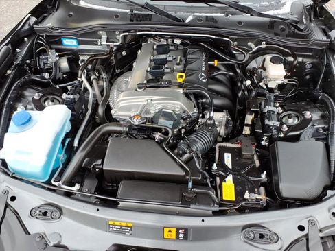 Used 2025 MAZDA MX-5 Miata Grand Touring image 9