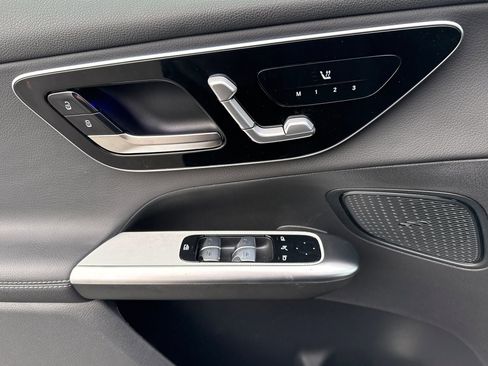 New 2026 Mercedes-Benz GLC 300 4MATIC image 11