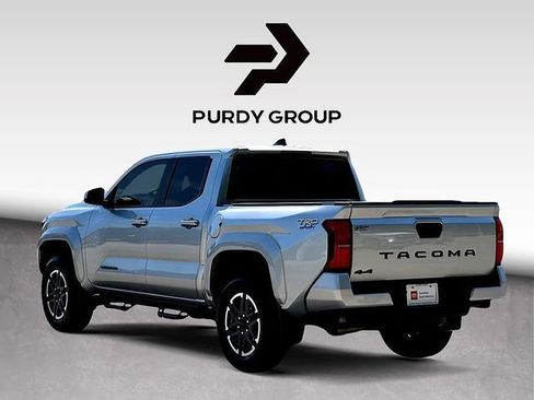 Used 2024 Toyota Tacoma TRD Sport AWD/4WD image 6