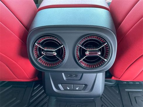 Used 2024 Chevrolet Blazer EV RS image 15