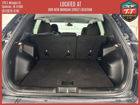 Used 2019 Jeep Cherokee Latitude w/ Popular Appearance Group FWD image 35