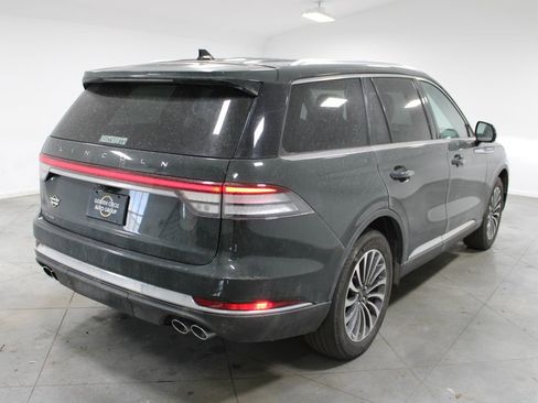 Used 2023 Lincoln Aviator Reserve w/ Equipment Group 201A image 9