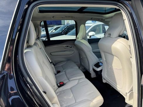 Certified 2023 Volvo XC90 B5 Plus w/ Protection Package Premier image 11
