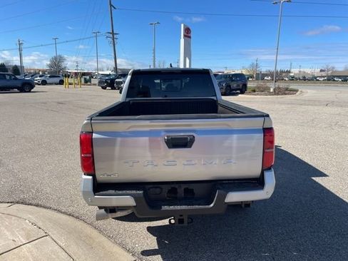 New 2026 Toyota Tacoma SR5 image 6