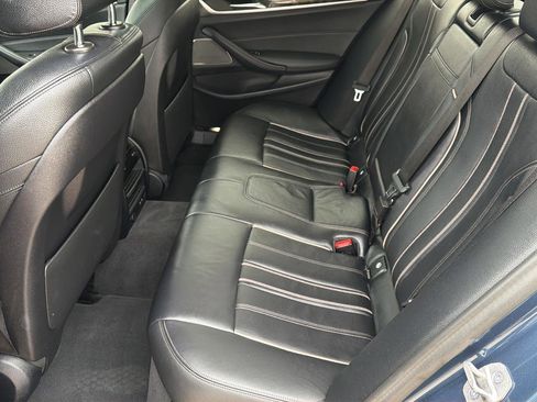 Used 2023 BMW 530i xDrive w/ Premium Package image 25