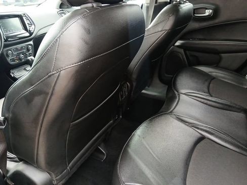 Used 2021 Jeep Compass Latitude FWD image 13