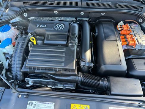 Used 2013 Volkswagen Jetta Hybrid Sedan FWD image 17