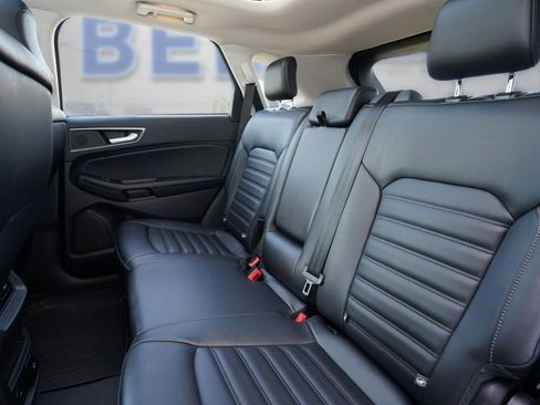 Certified 2024 Ford Edge SEL w/ Convenience Package AWD/4WD image 18