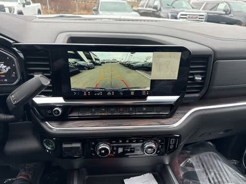 New 2026 GMC Sierra 2500 SLT w/ SLT Premium Package image 22