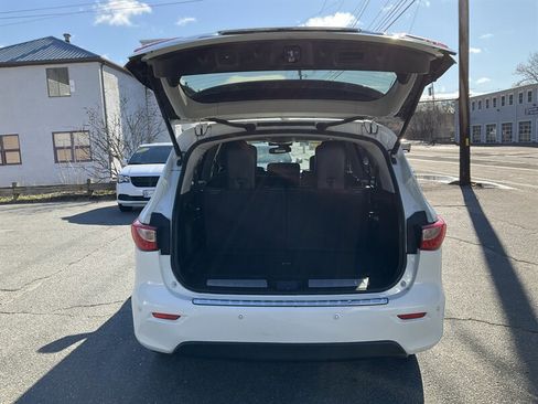 Used 2015 INFINITI QX60 AWD w/ Deluxe Touring Package image 12