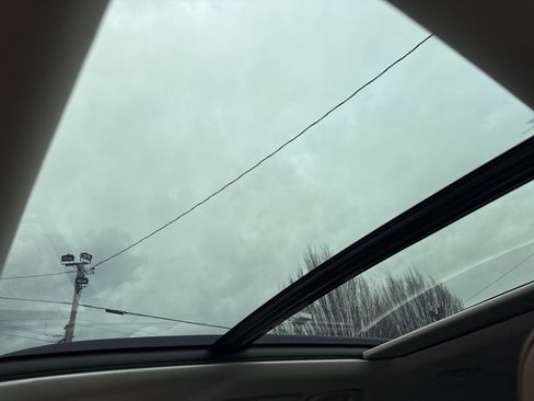 Used 2019 Subaru Ascent Touring w/ Popular Package #3 image 34