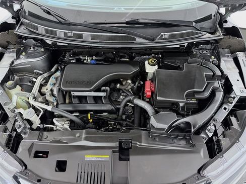 Certified 2022 Nissan Rogue Sport SV image 29