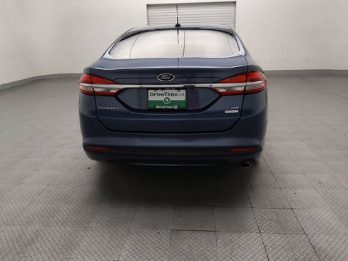 Used 2018 Ford Fusion SE w/ Fusion SE Technology Package FWD image 7