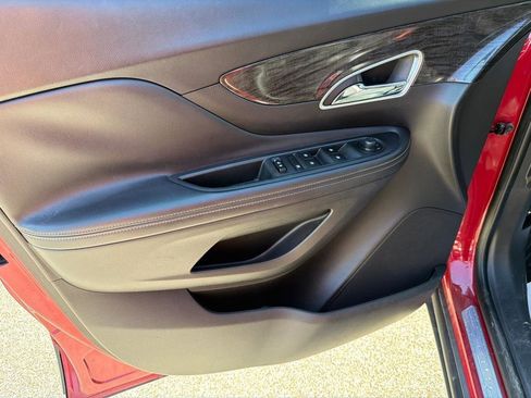 Used 2013 Buick Encore FWD image 10