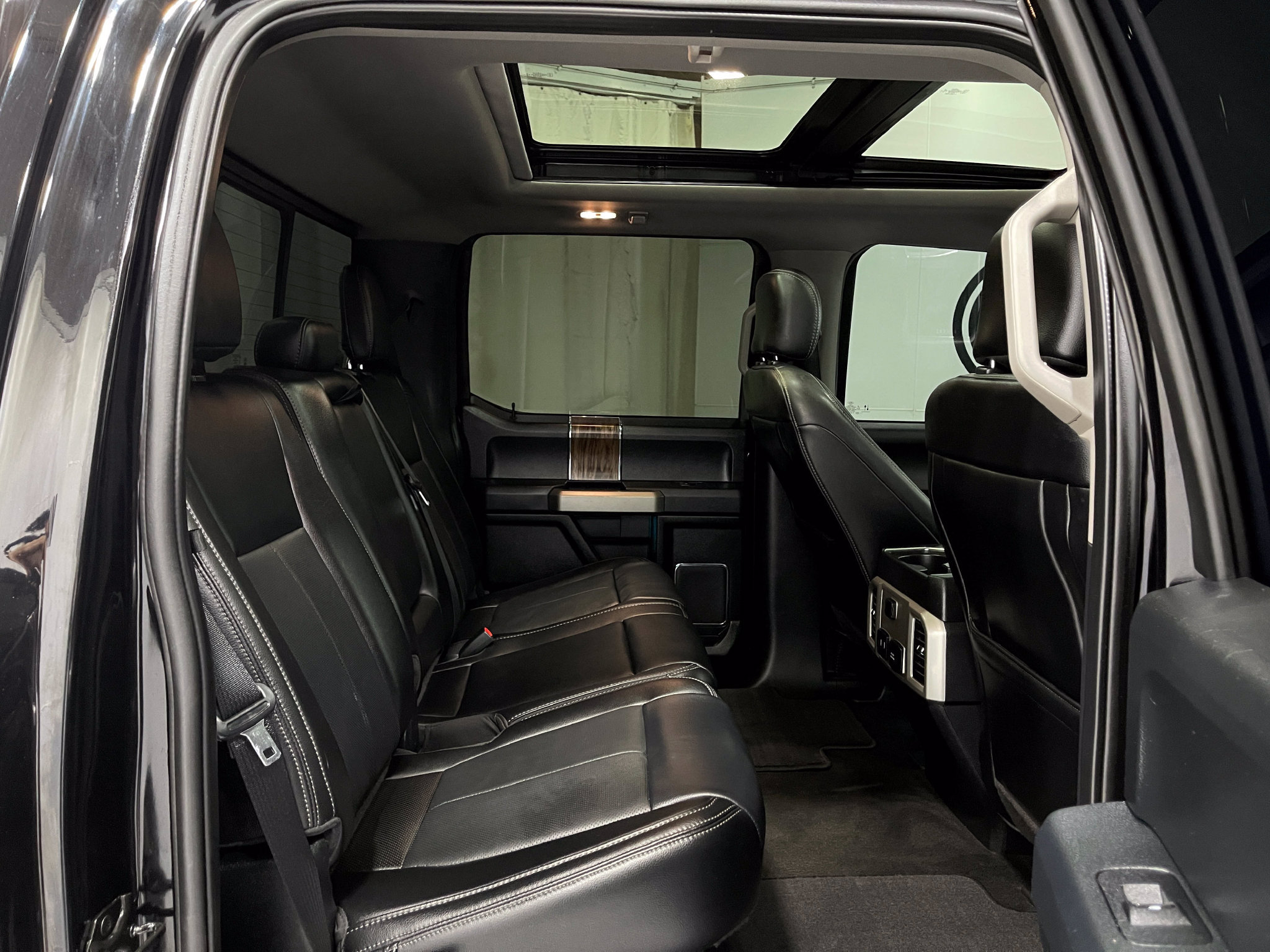 Used 2020 Ford F150 Lariat AWD/4WD image 32