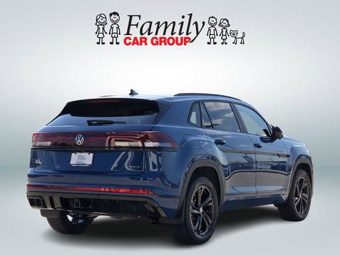 New 2026 Volkswagen Atlas Cross Sport SEL R-Line AWD/4WD image 4