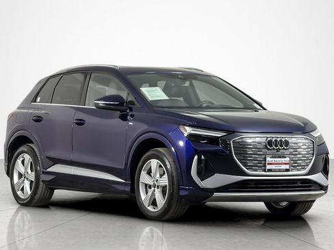 Used 2024 Audi Q4 e-tron Premium Plus AWD/4WD image 7