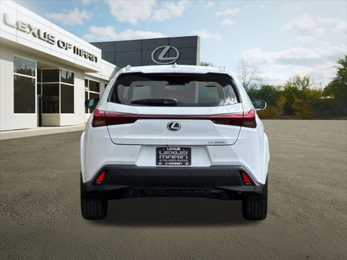 New 2026 Lexus UX 300h FWD image 10