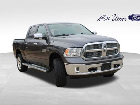 Used 2018 RAM 1500 Lone Star image 3