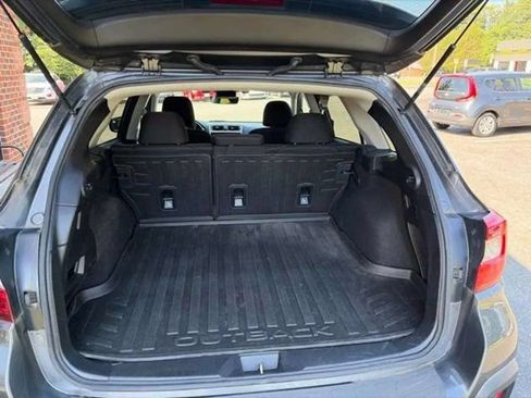 Used 2019 Subaru Outback 2.5i Premium AWD/4WD image 13