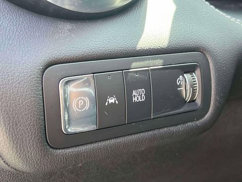 Used 2024 Chevrolet Blazer EV LT AWD/4WD image 23