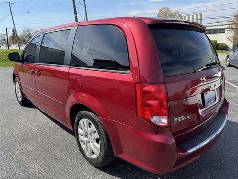 Used 2016 Dodge Grand Caravan SE w/ Quick Order Package 29E SE image 6