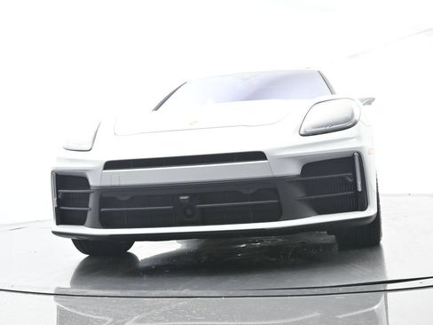Certified 2025 Porsche Panamera 4S AWD/4WD image 57