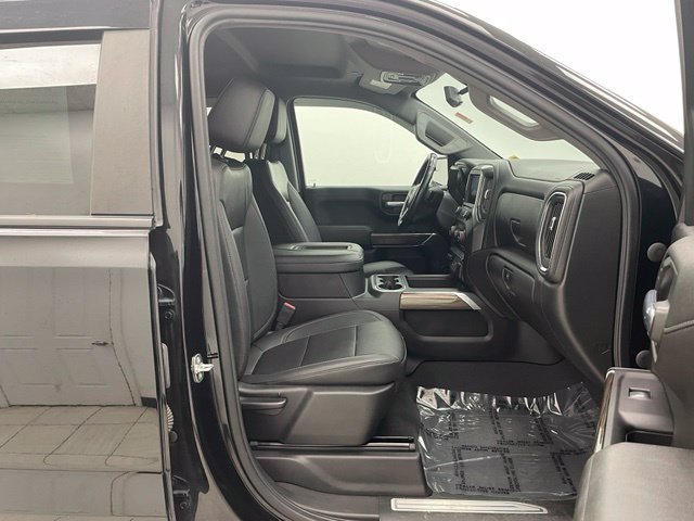 Certified 2021 Chevrolet Silverado 1500 LT Trail Boss w/ Convenience Package II AWD/4WD image 16
