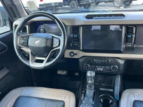 Used 2021 Ford Bronco Wildtrak AWD/4WD image 24