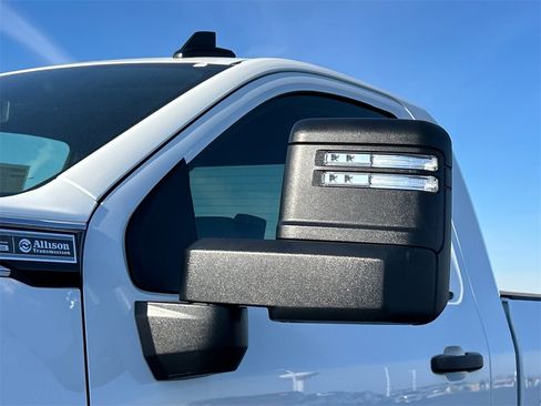 New 2026 GMC Sierra 2500 Pro w/ Convenience Package image 12