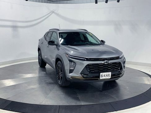 Used 2025 Chevrolet Trax ACTIV image 41
