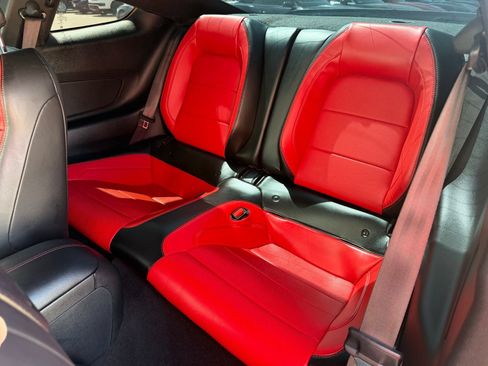 Used 2021 Ford Mustang GT Premium w/ Equipment Group 401A RWD image 23