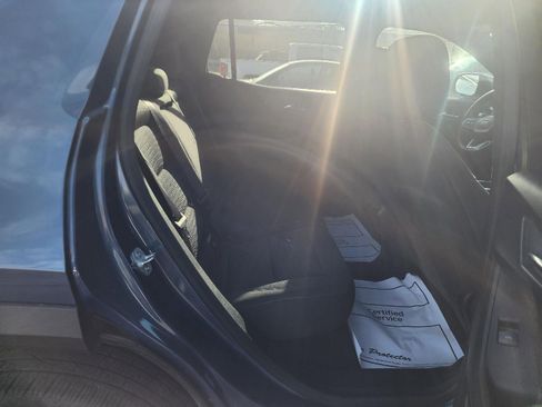 Used 2025 Chevrolet Equinox LT image 14