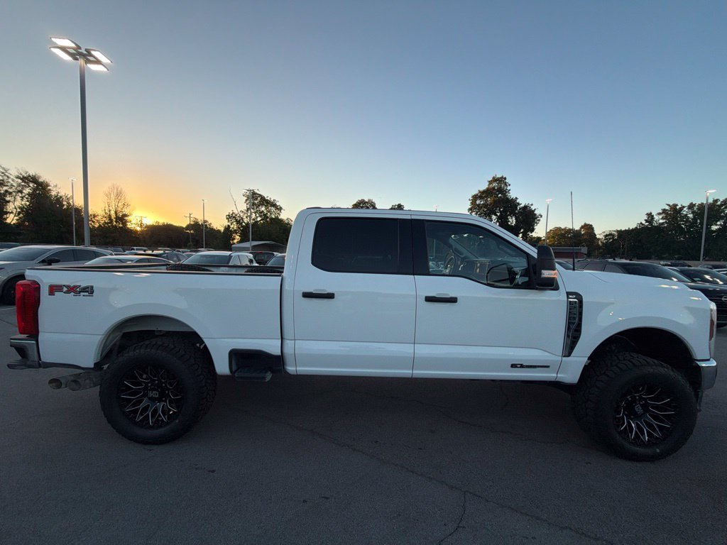 Used 2024 Ford F250 XLT w/ FX4 Off-Road Package AWD/4WD image 2