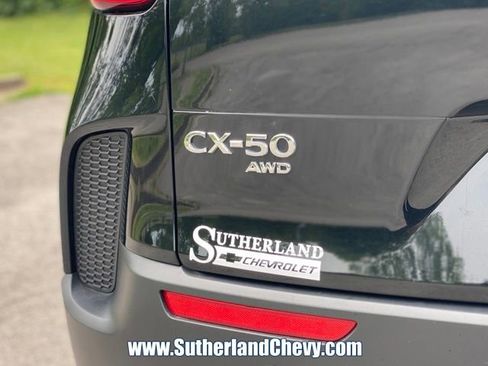 Used 2025 MAZDA CX-50 AWD 2.5 Hybrid w/ Premium Pkg image 11