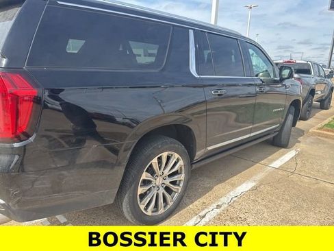 Certified 2023 GMC Yukon XL Denali w/ Denali Reserve Package AWD/4WD image 4