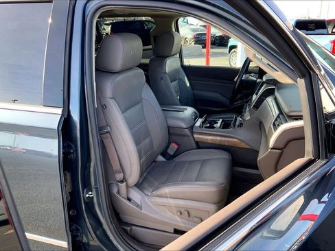 Used 2019 GMC Yukon Denali w/ Denali Ultimate Package image 9